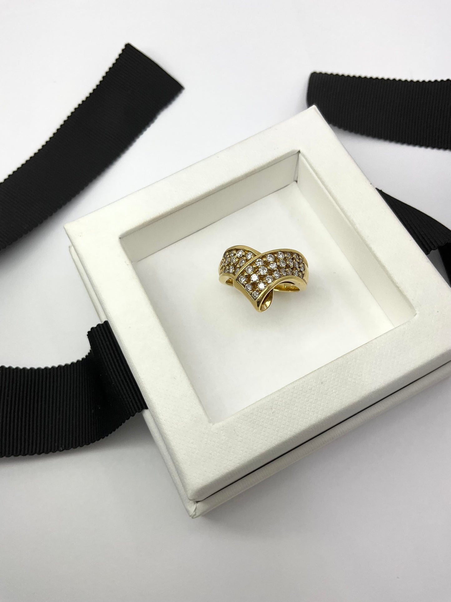 14KY Crown Diamond Ring