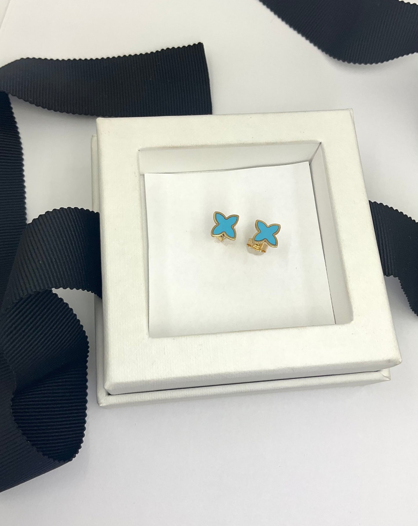 14K Gold Flower Turquoise Stud Earrings