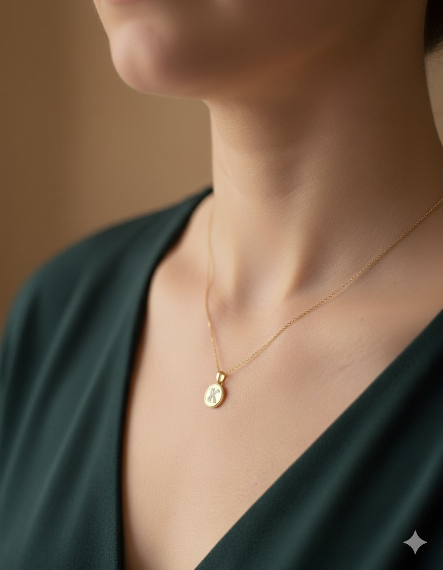 14KY Solid Gold Initial Pendant with Natural Diamonds