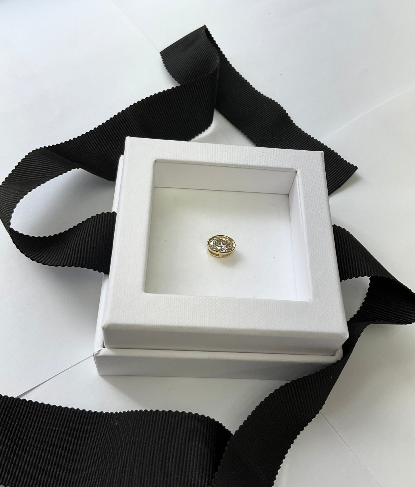 14k Gold Lab Grown Diamond 1.5ct Necklace with Oval Shape Pendant