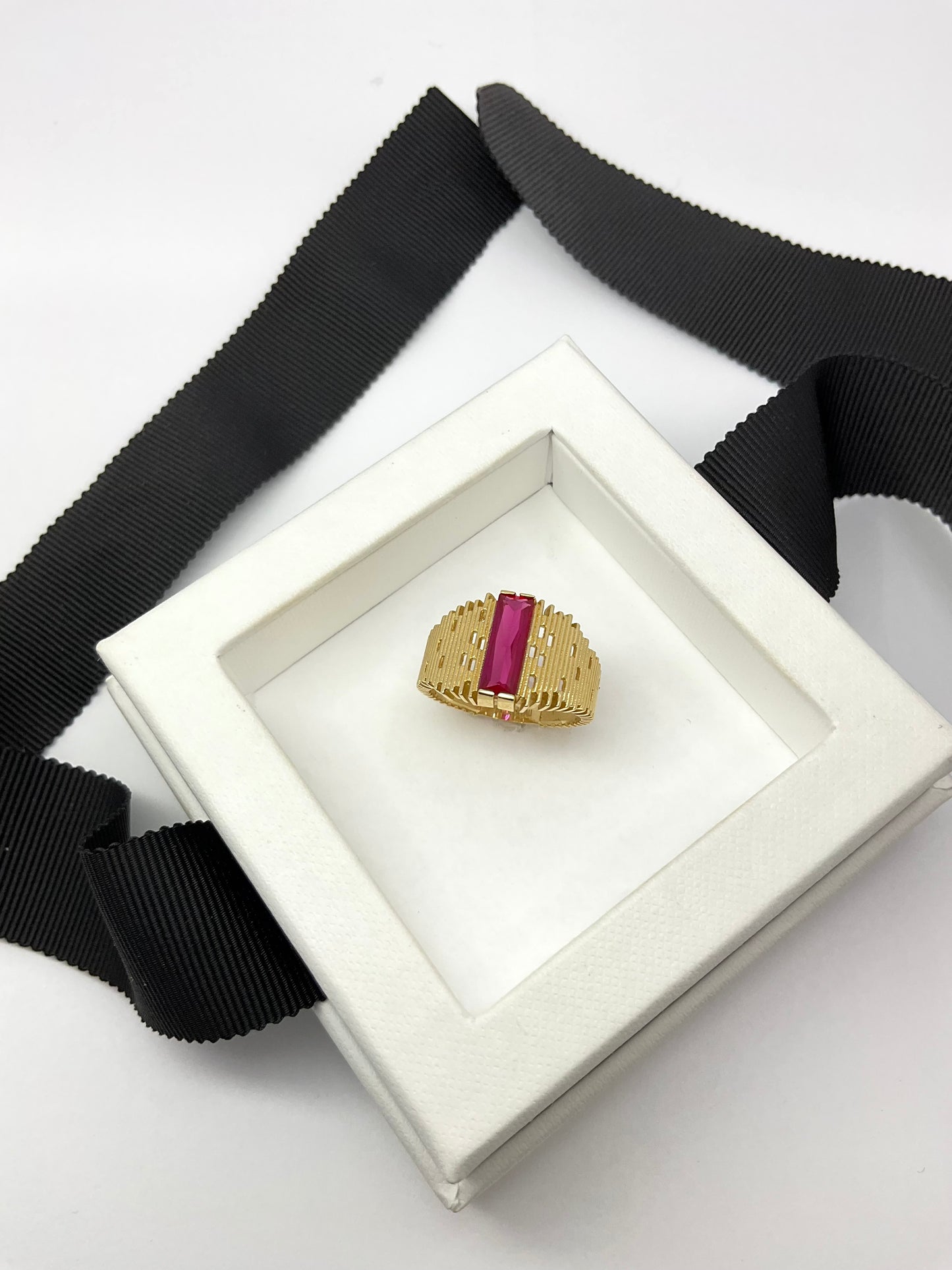 14KY Solid Gold Box Cocktail Ring