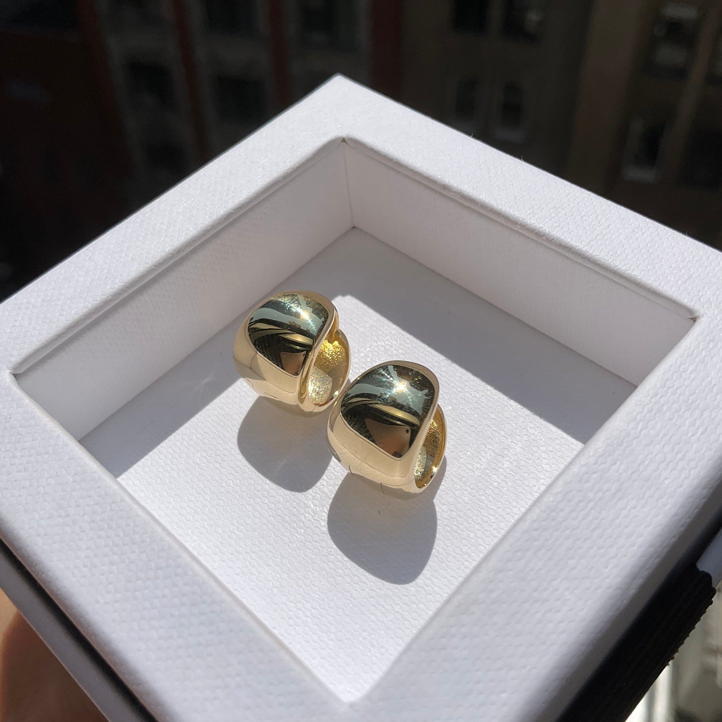 18K Puffy Shaped Huggie Hoop Earrings