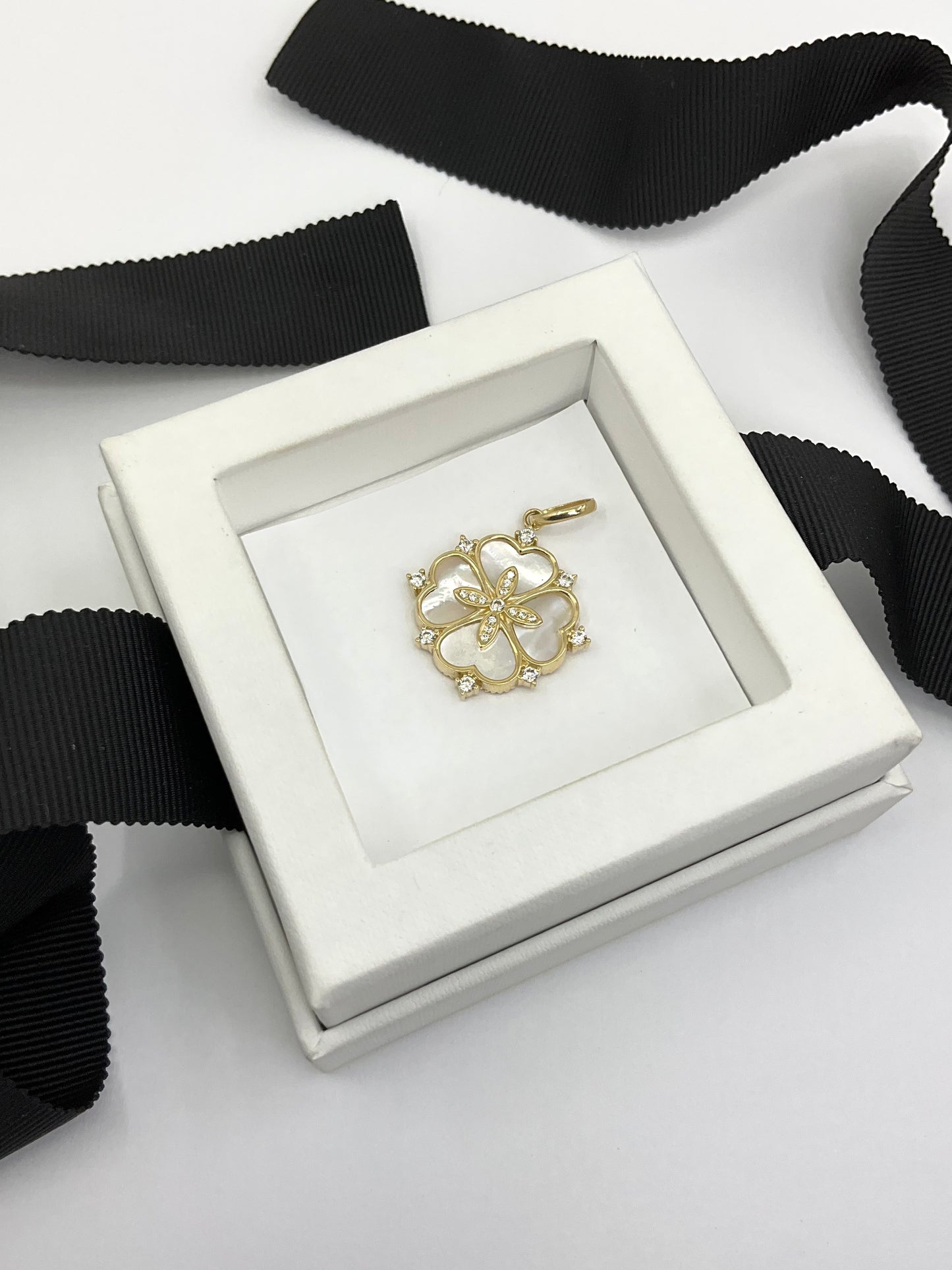 14k Solid Gold Mother Pearl Pendant