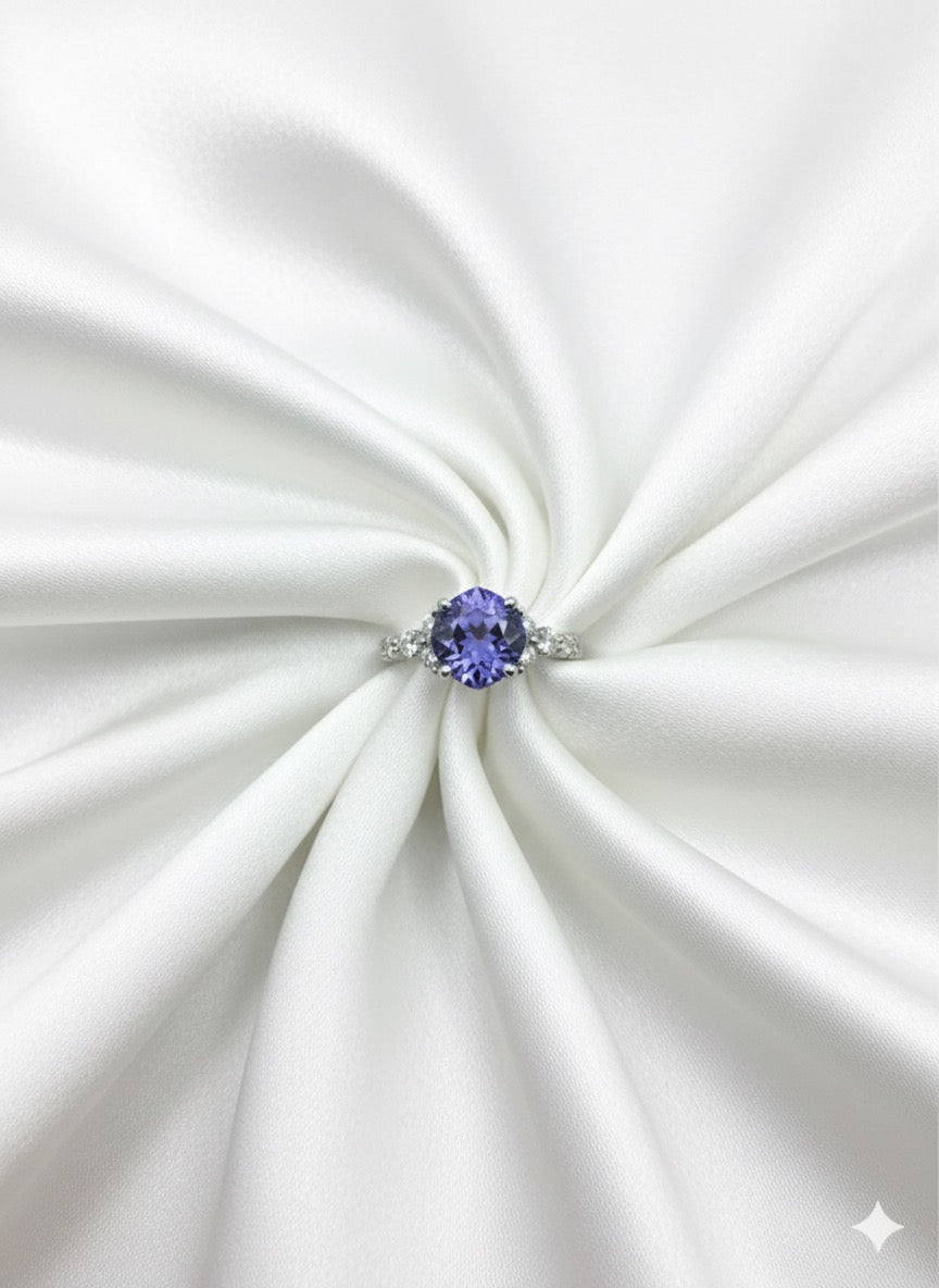 18KW Gold 2.00ct Tanzanite and Diamonds Ring
