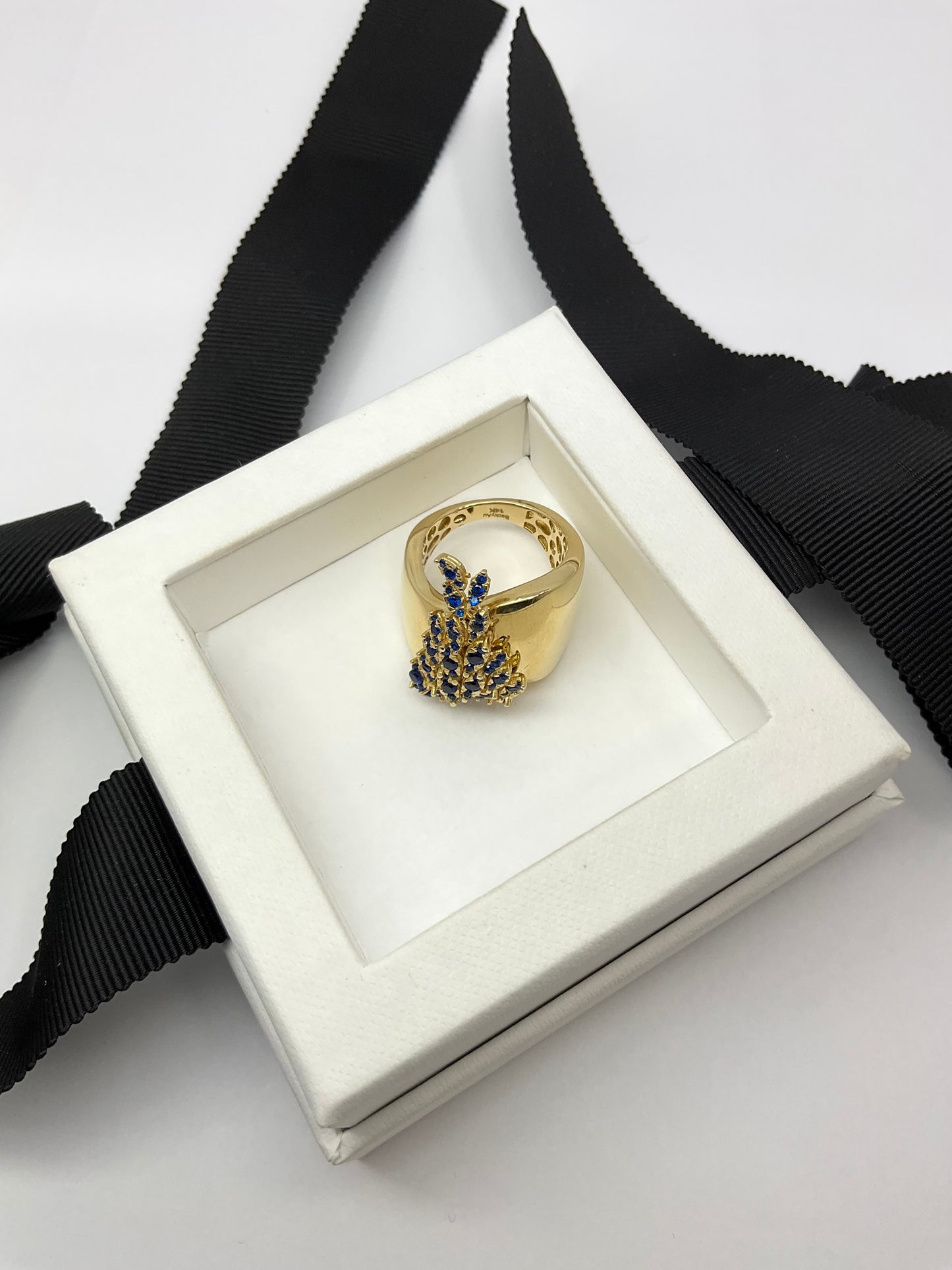 14KY Solid Gold Stellar Ring
