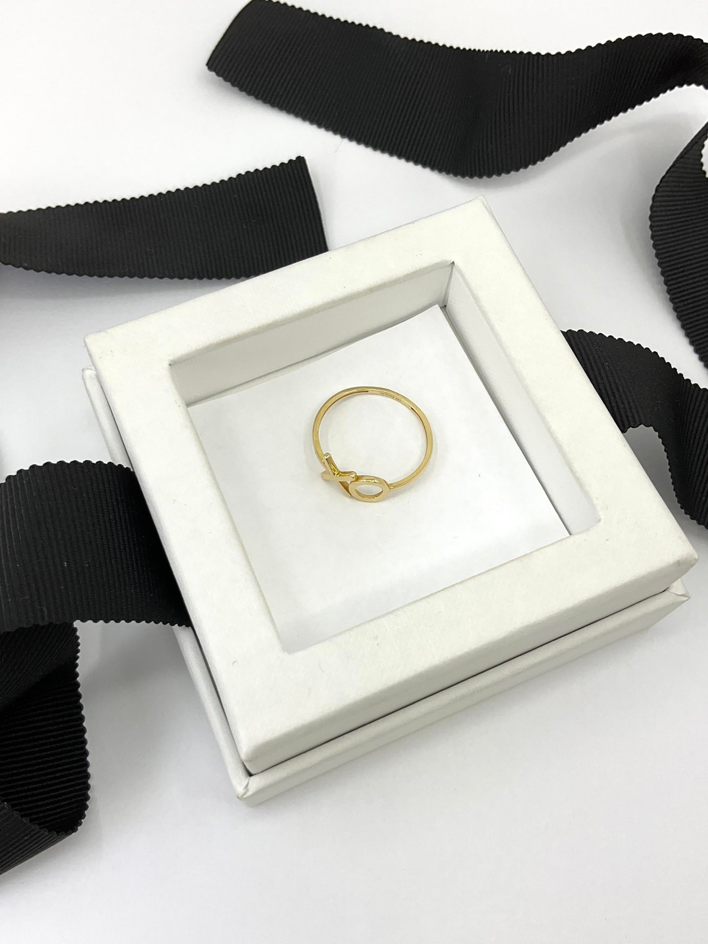 14k Solid Gold XO Ring