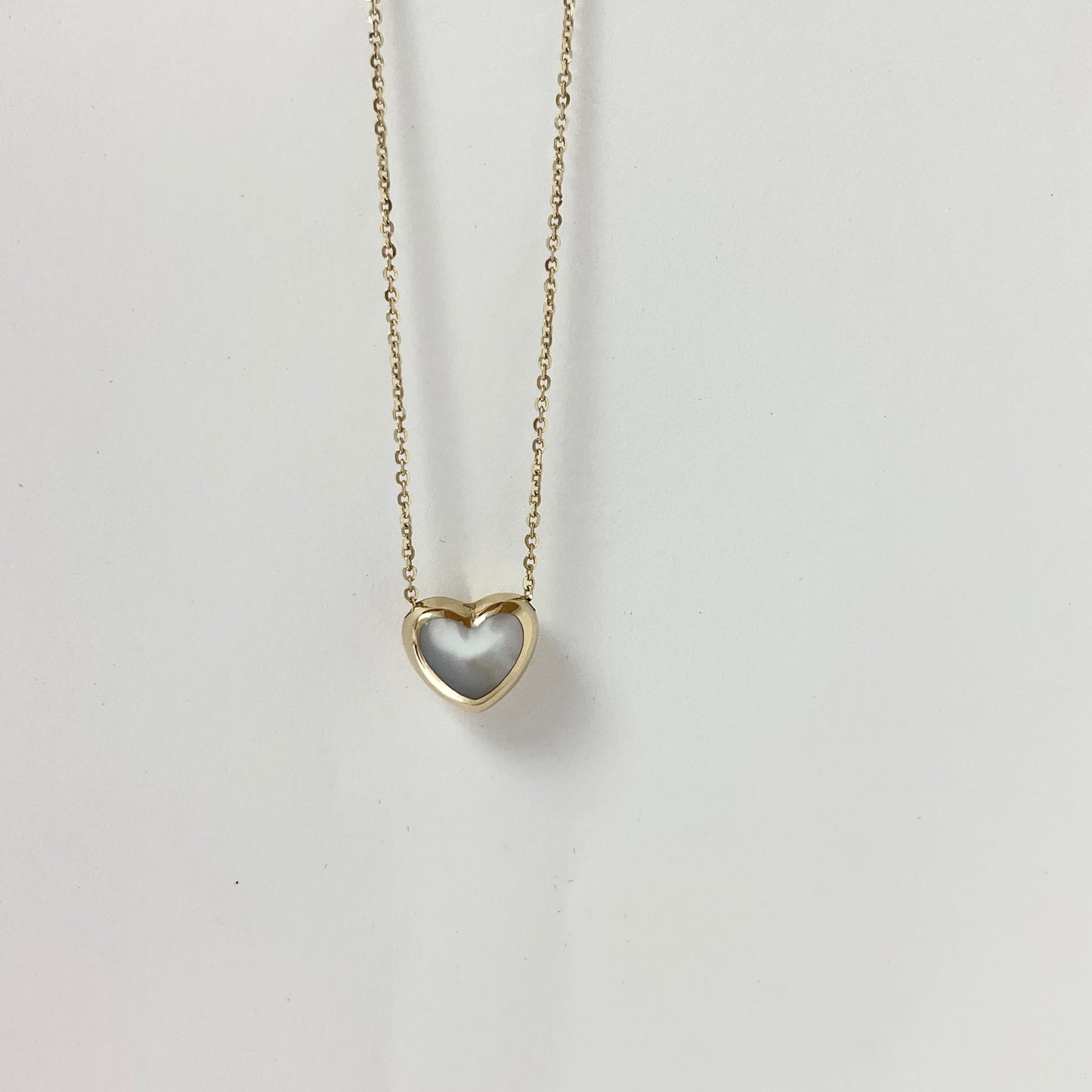 14K Gold Necklace with Heart shape Mother-of-Pearl Pendant on 18 inches Chain