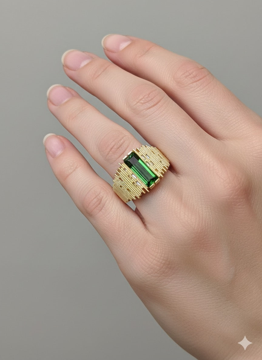 14KY Solid Gold Box Cocktail Ring