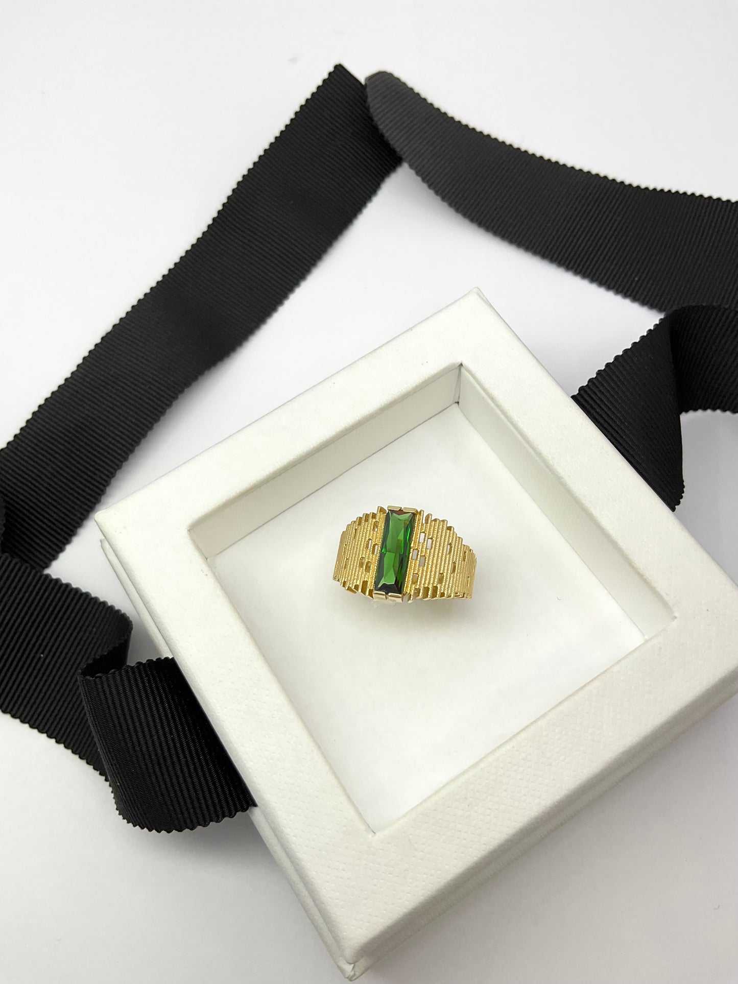 14KY Solid Gold Box Cocktail Ring
