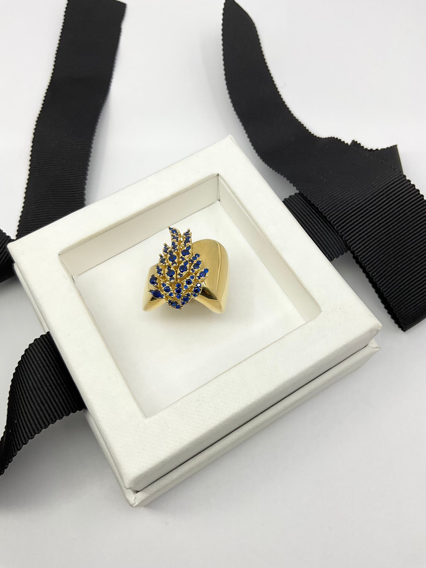 14KY Solid Gold Stellar Ring