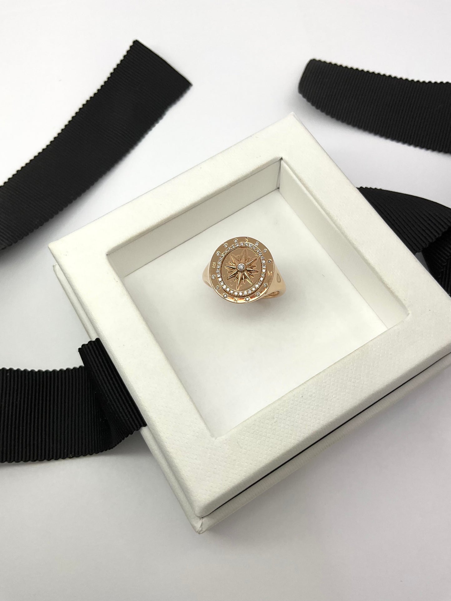 14KR Compass Diamond Ring