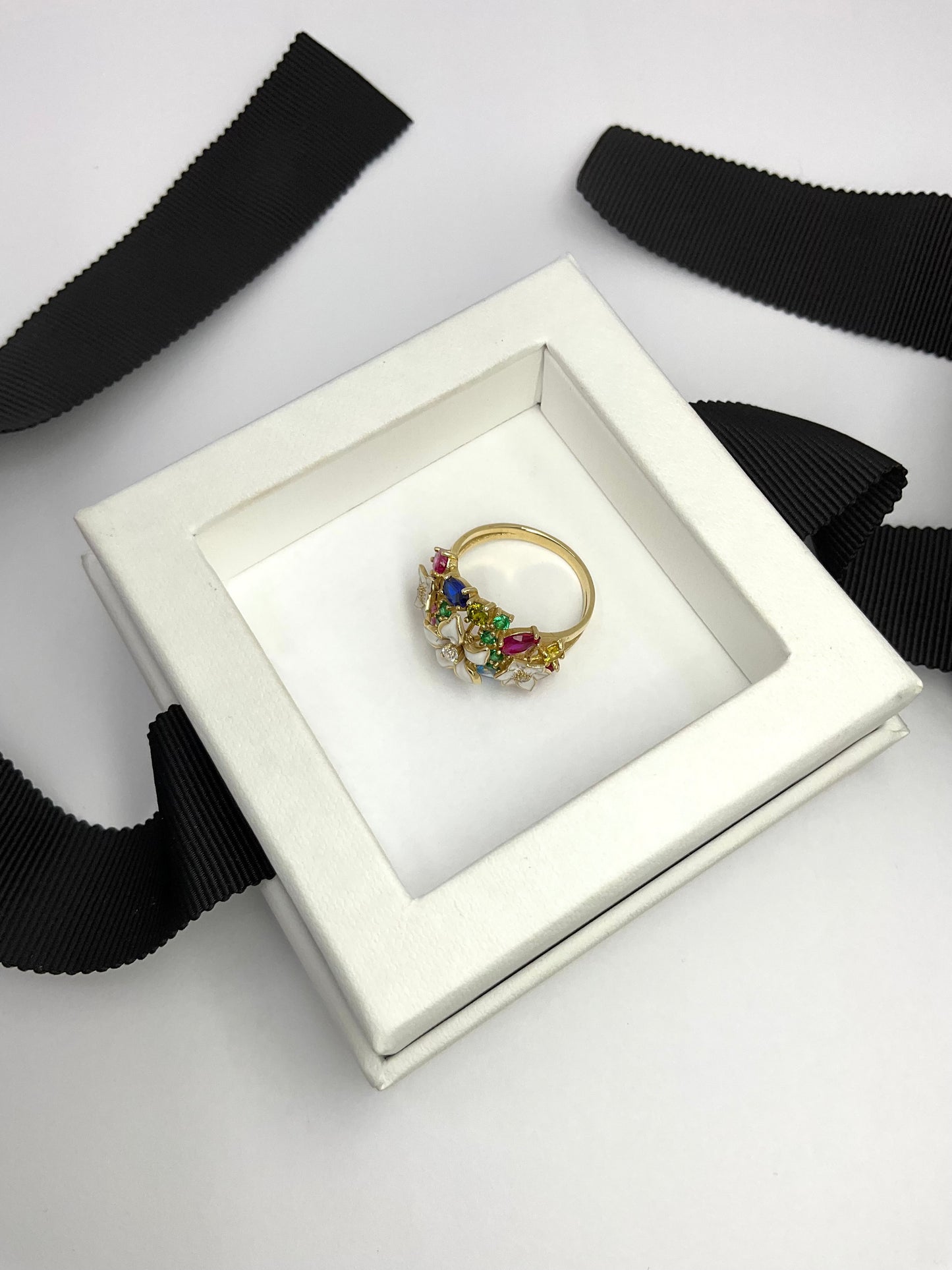 14KY Gold Flowers Diamond Ring