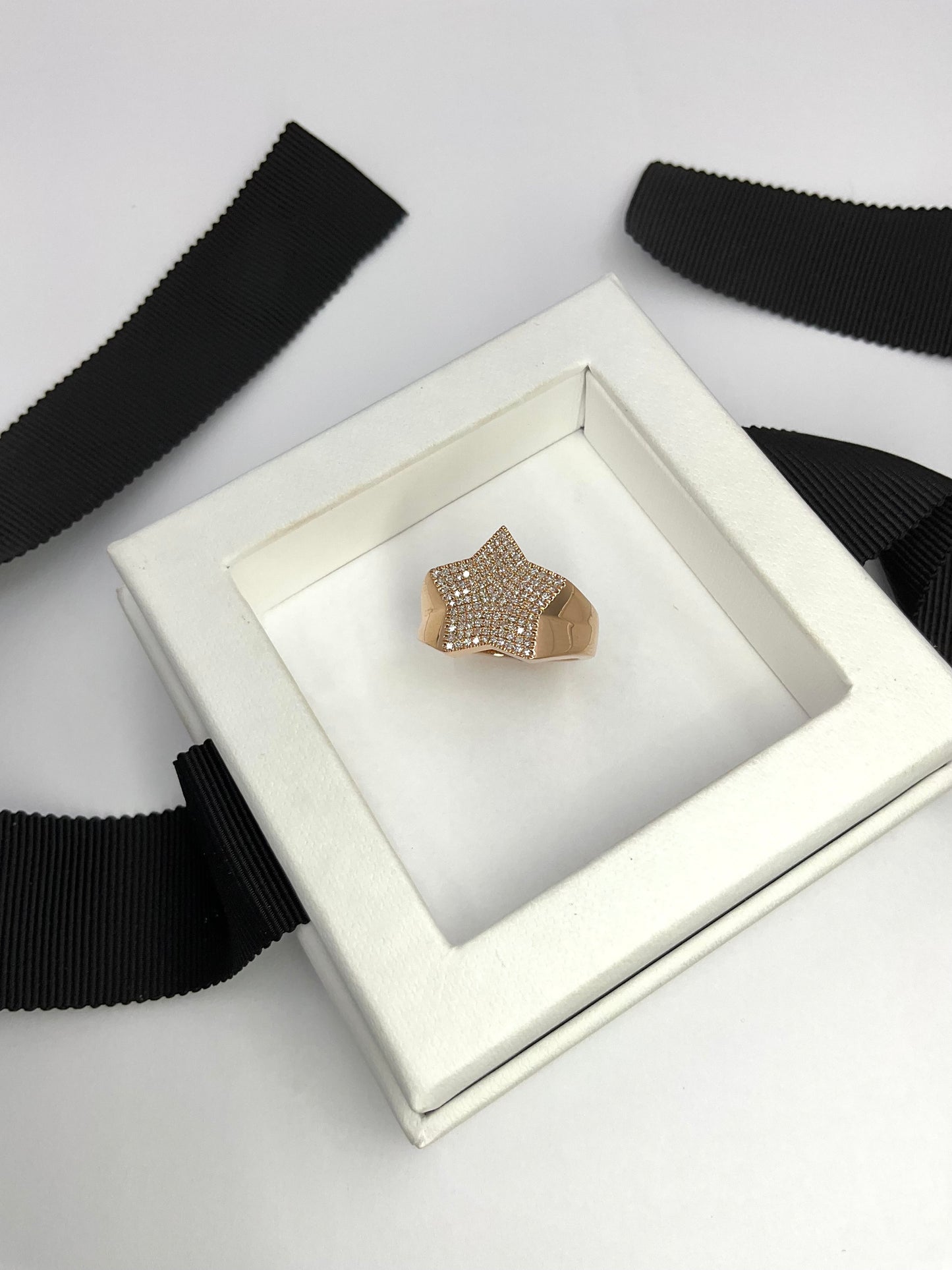 14KR Star Diamond Ring