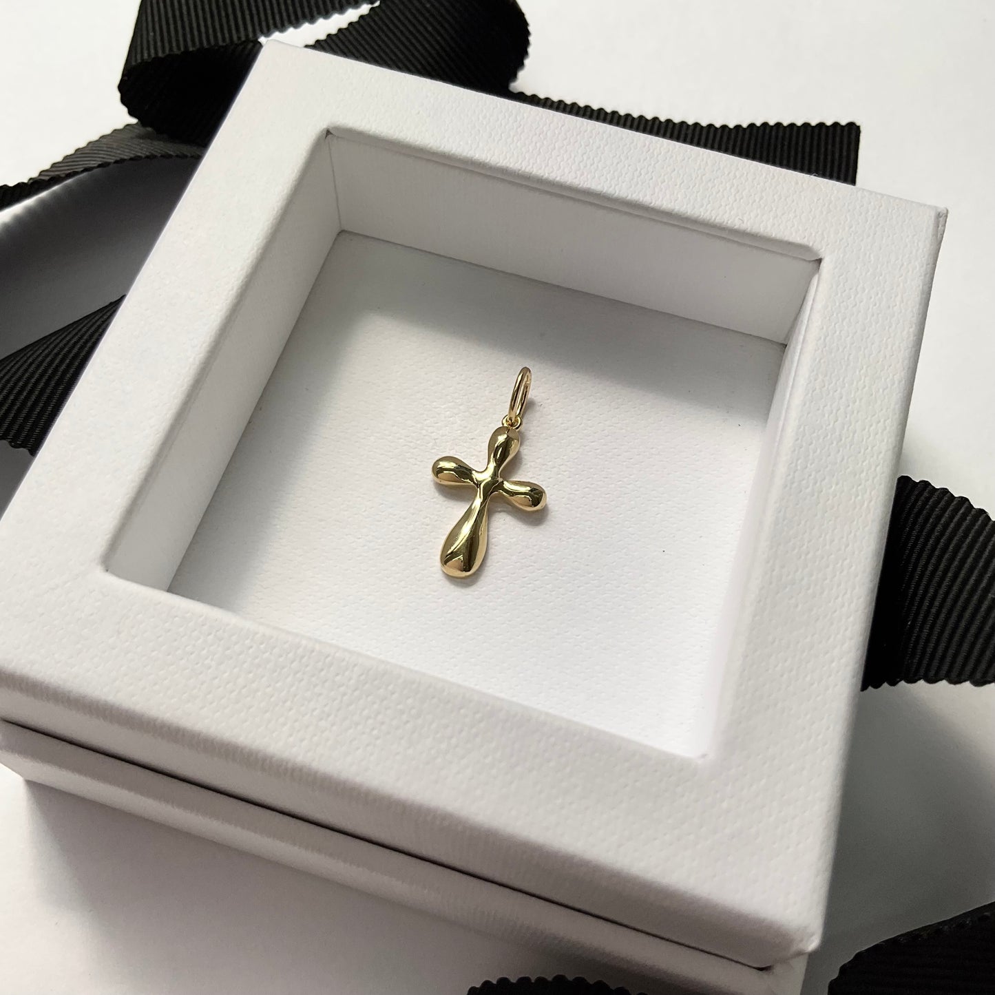 18K Solid Gold Elegant Droplet Cross Pendant