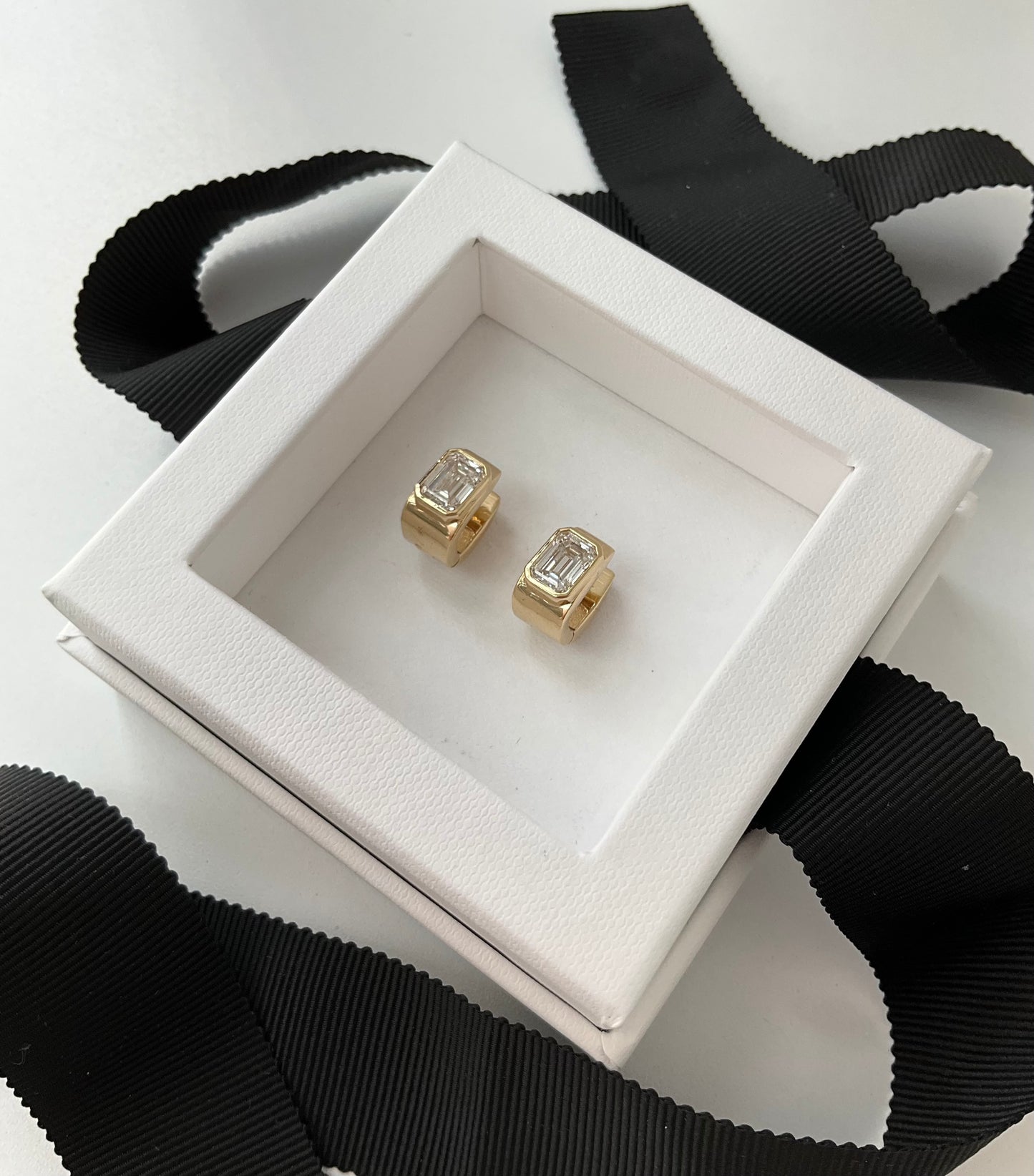 14K Lab Grown Diamond 2.3ct Huggies Earrings