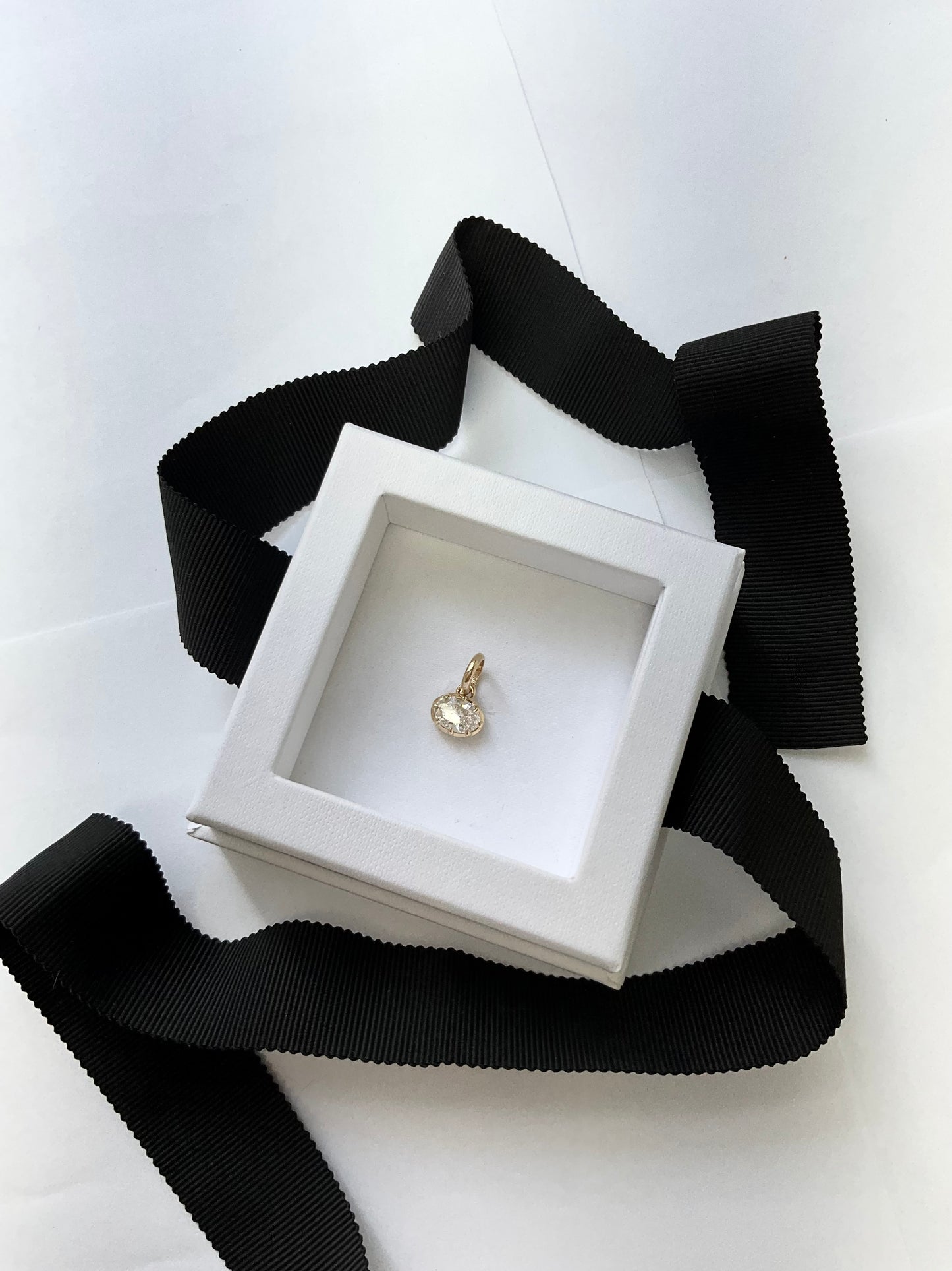 14K Gold Lab Grown Diamond 1.07ct Oval Shape Charm Pendant