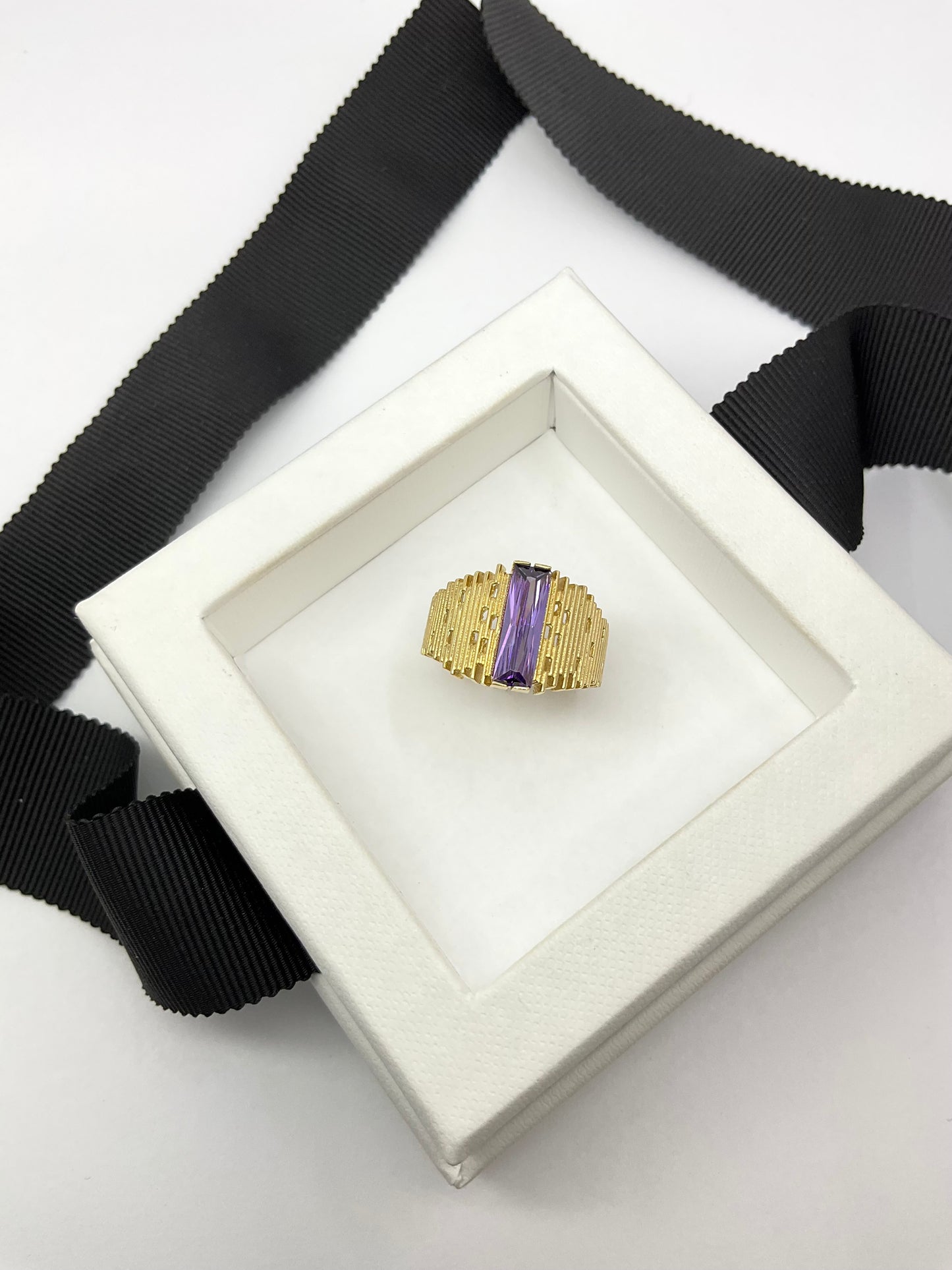 14KY Solid Gold Box Cocktail Ring