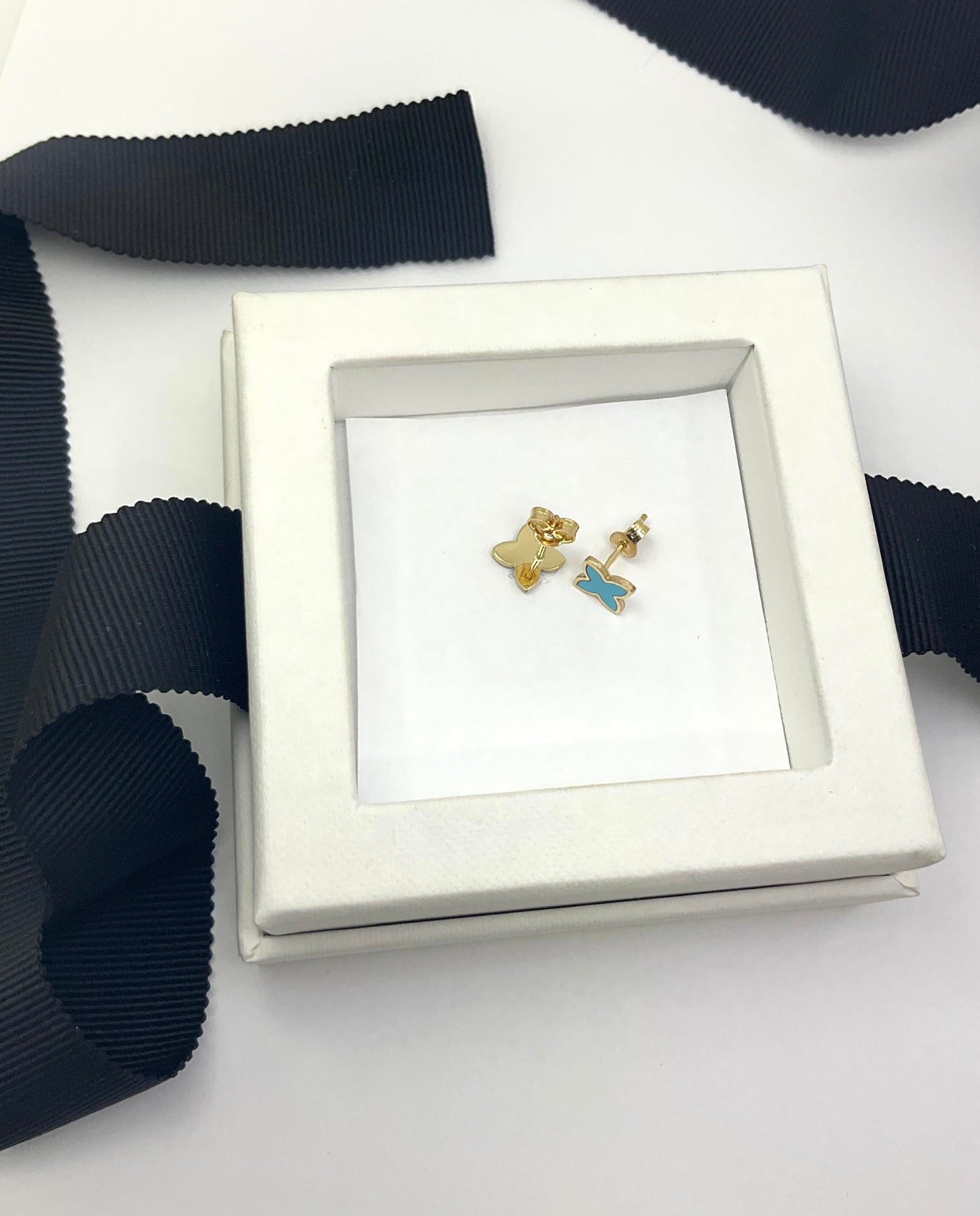 14K Gold Flower Turquoise Stud Earrings