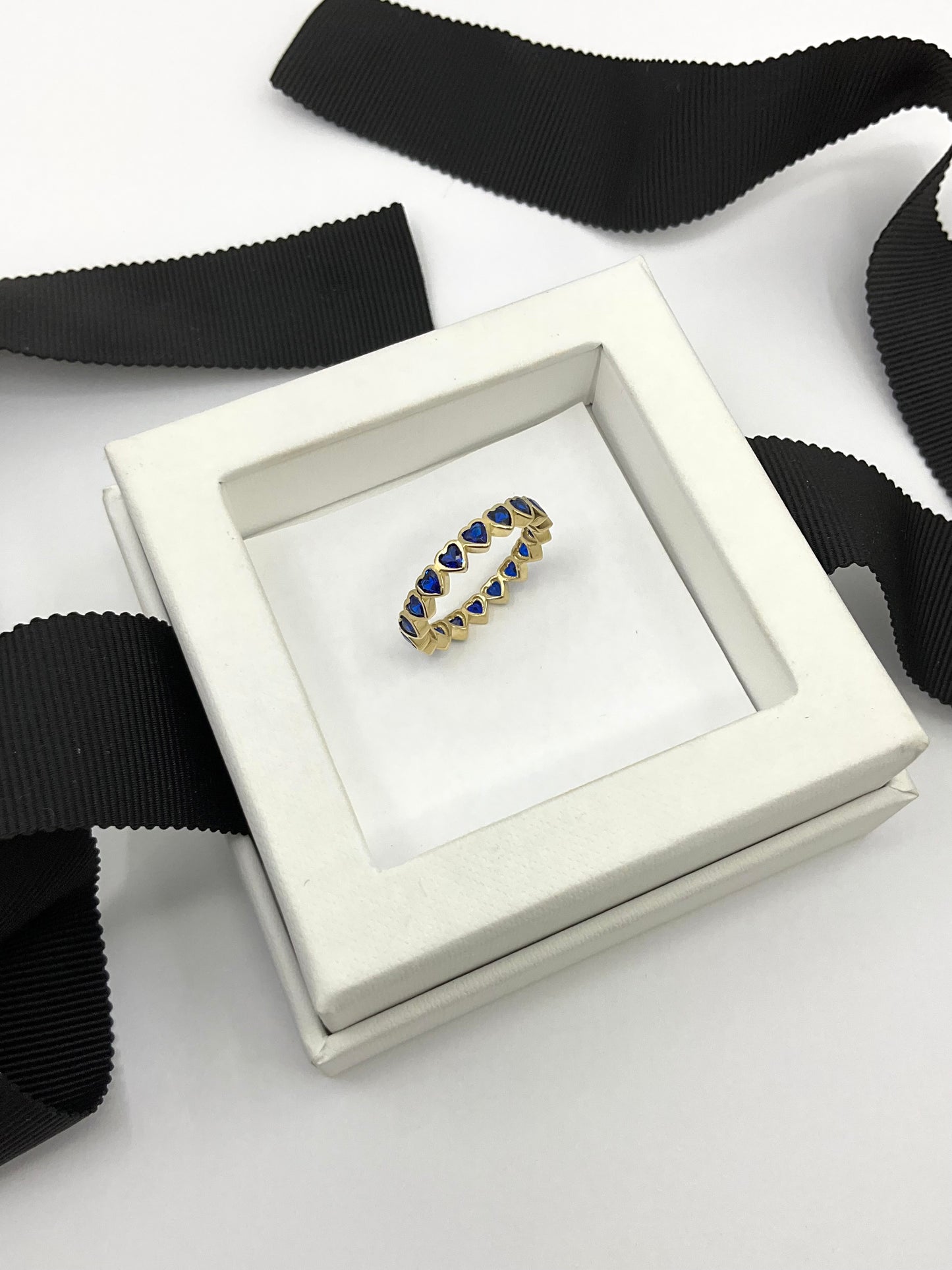 14k Solid Gold Eternity Heart Band