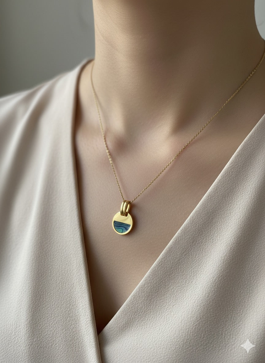 14K Gold Round Pendant