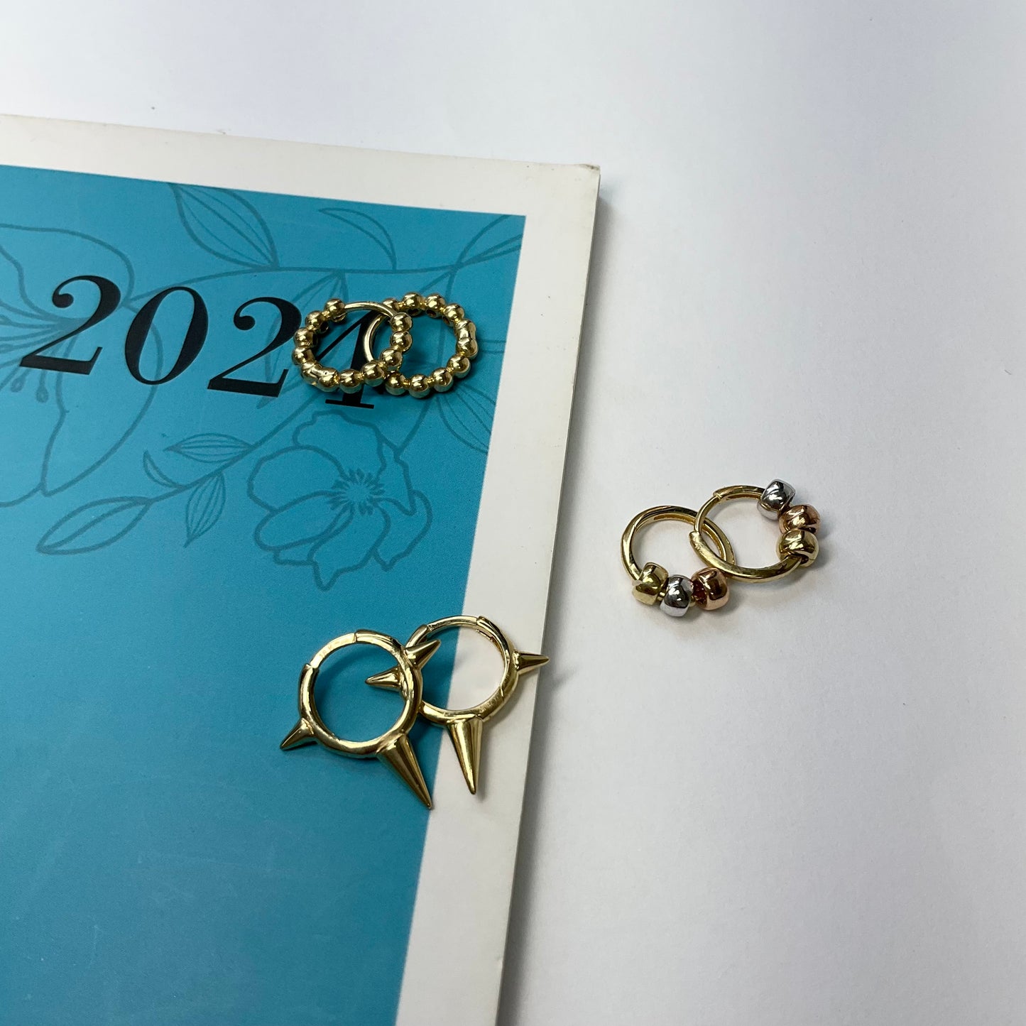 18K Gold Spike Earrings