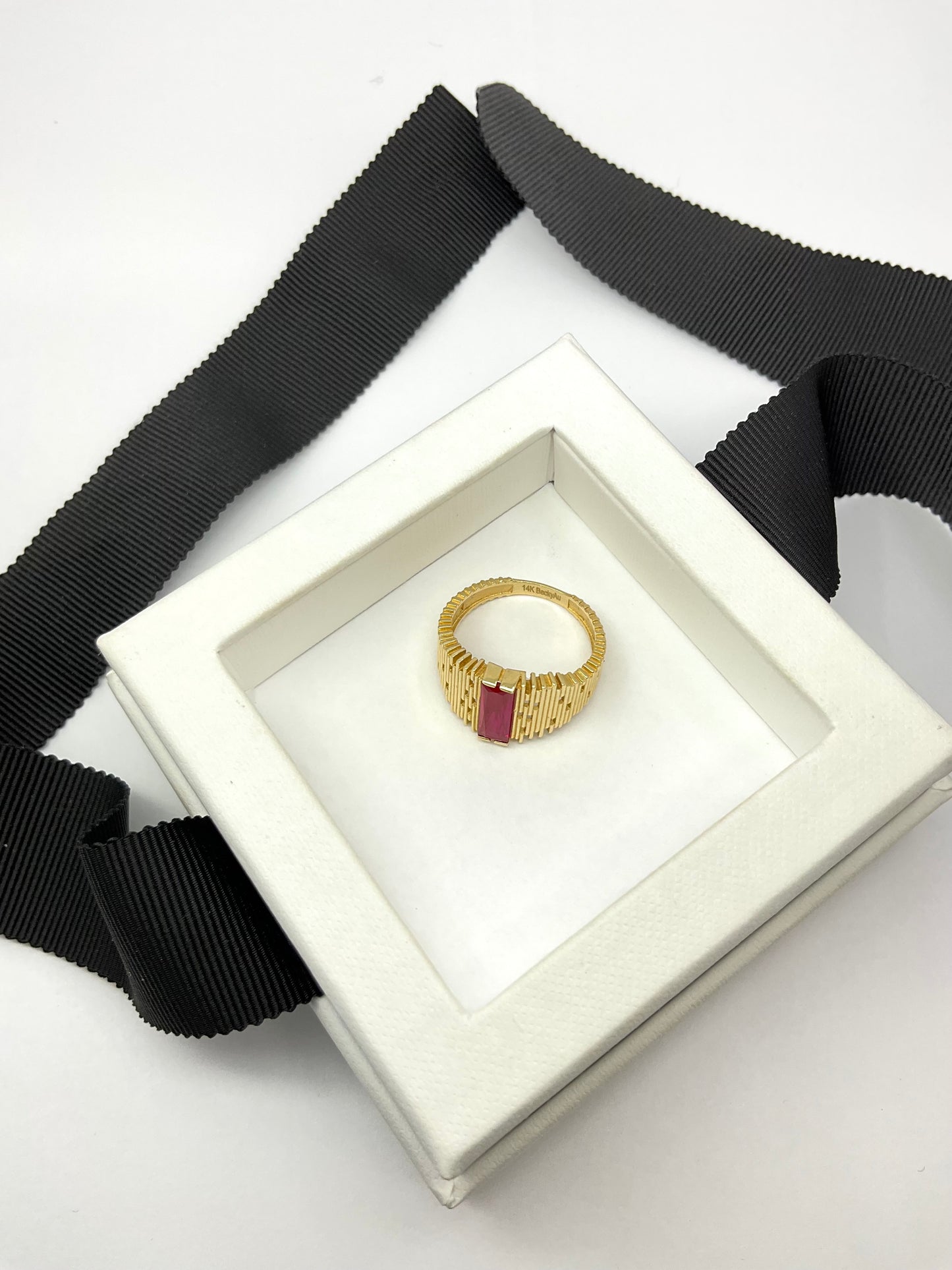 14KY Solid Gold Box Cocktail Ring
