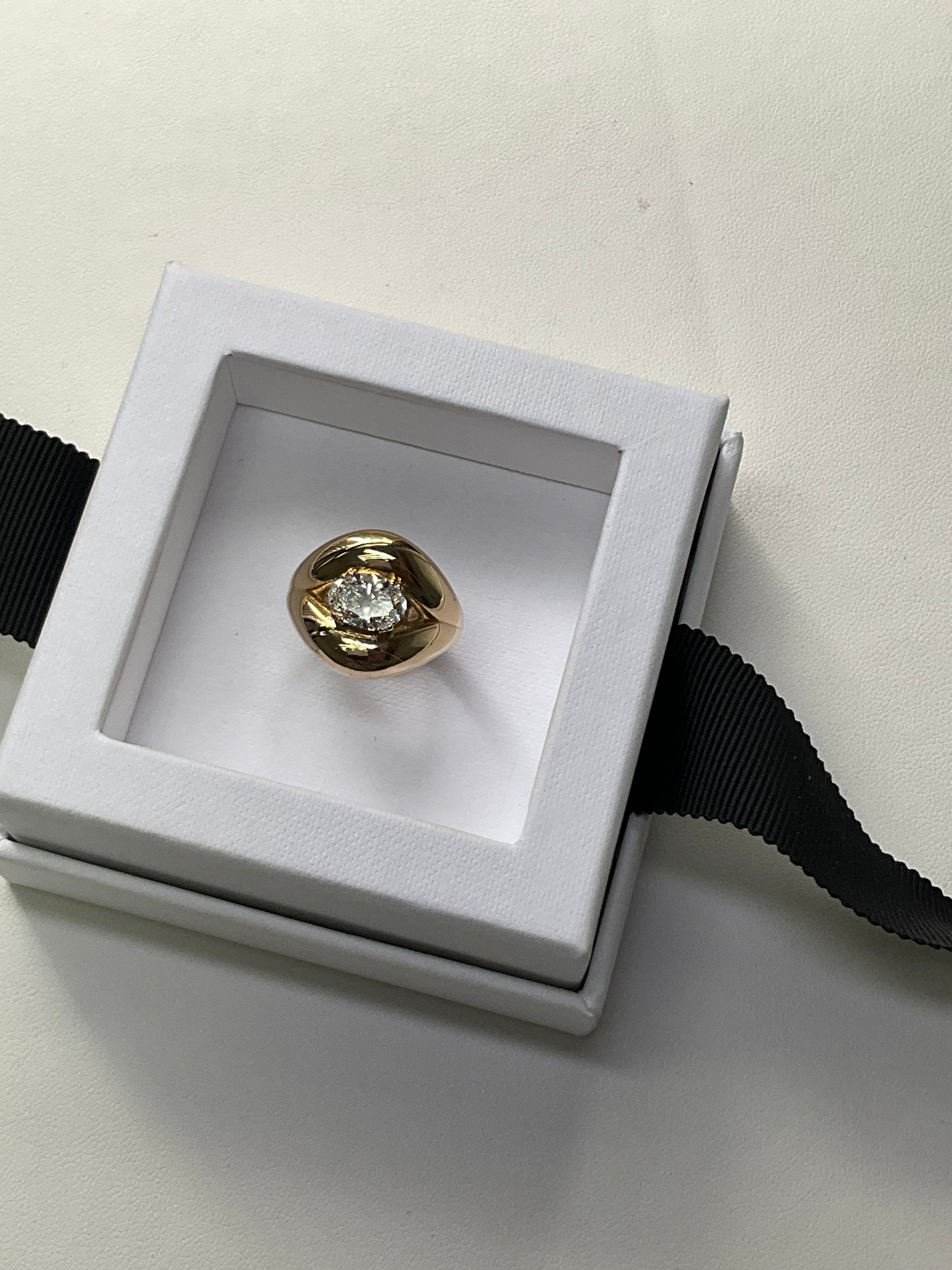14KY Gold 1.55CT Oval Shape Lab Diamond Kiss Ring