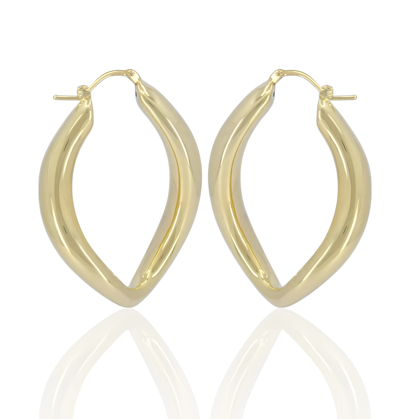 18K Gold Twisted Oval Earrings