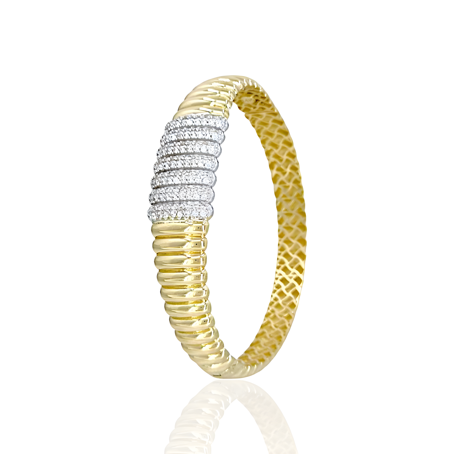 14K Gold Shell Shape Bangel with Stones