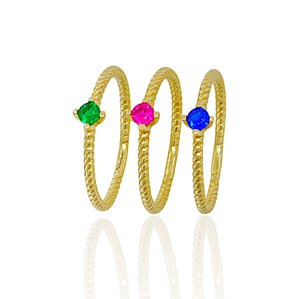 14K Gold Ring with diamond shaped Topaz
