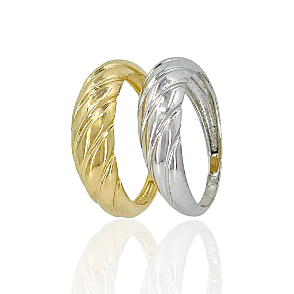 14K Gold Shell Ring