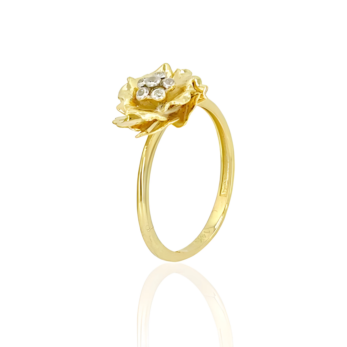 14K Gold Pretty Flower Ring
