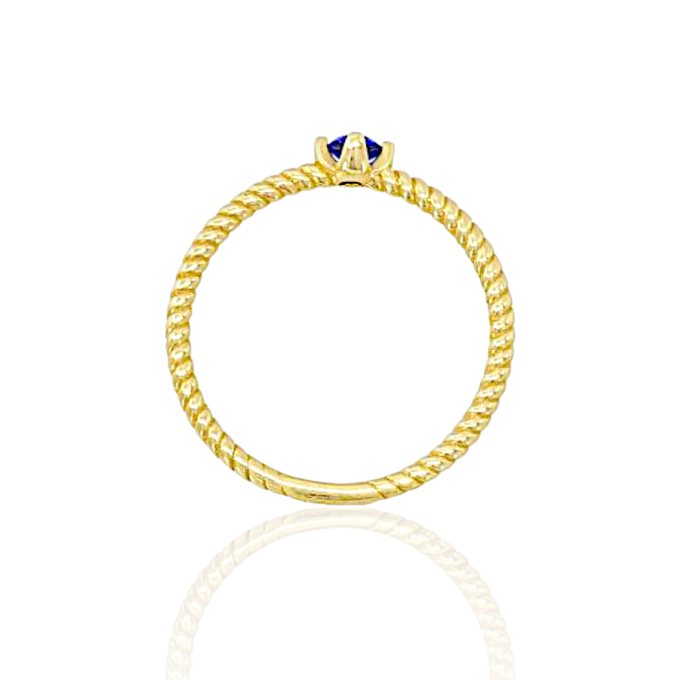 14K Gold Ring with diamond shaped Topaz