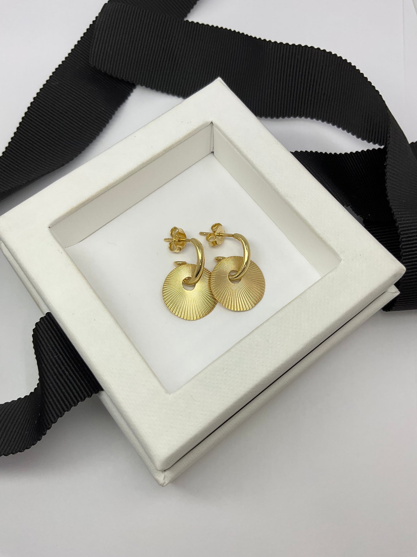 14K Solid Gold Sunburst Post Earrings