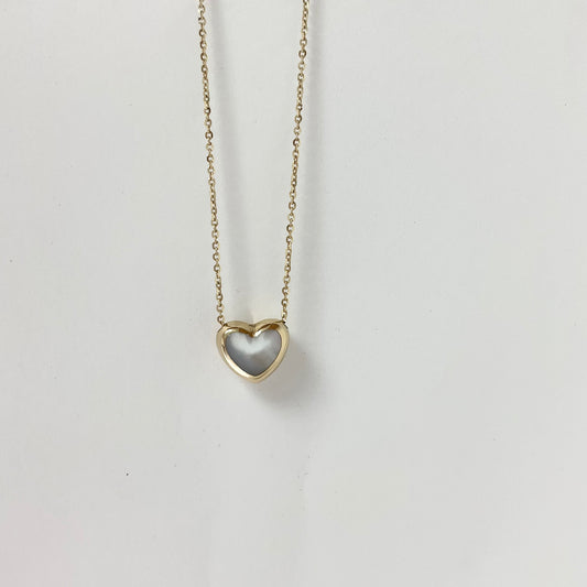 14K Gold Necklace with Heart shape Mother-of-Pearl Pendant on 18 inches Chain