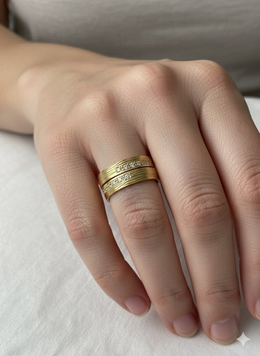 14KY Gold Rustic Finish Diamond Ring