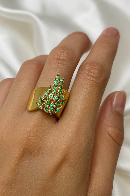 14KY Solid Gold Stellar Ring