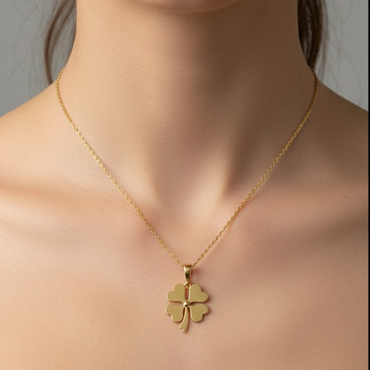 14K Gold Clover Charm Pendant
