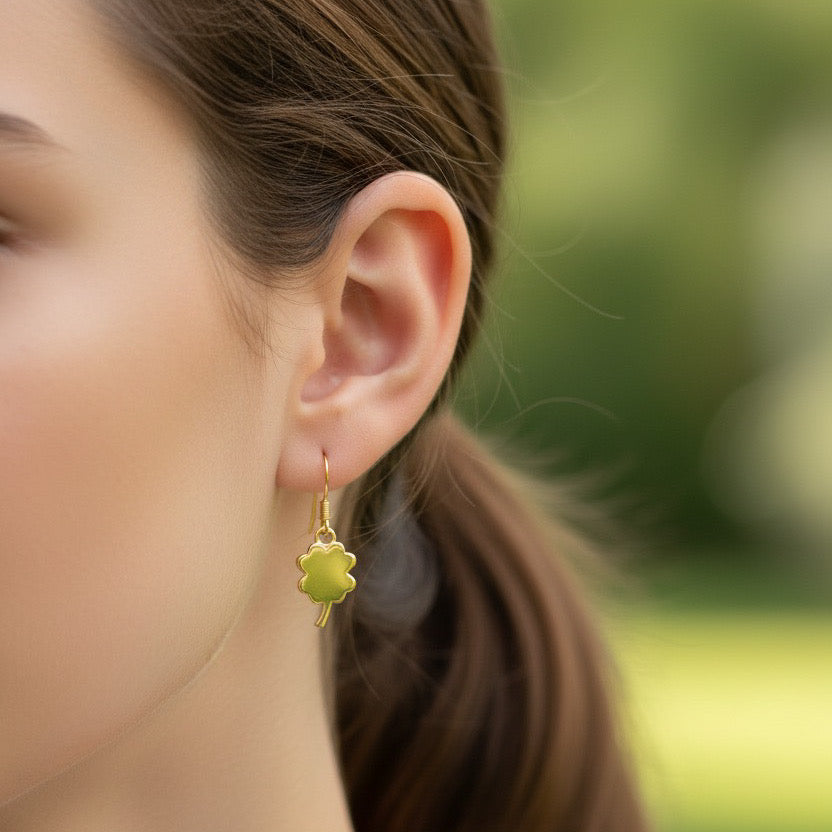 14K Gold Oak Leaf Charm Pendant